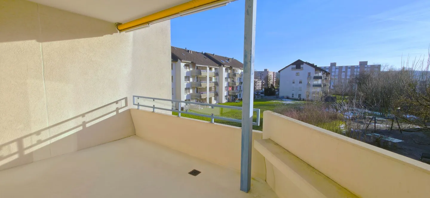 Beautiful 3.5 Room Apartment in a Quiet Location Solothurn - Photo 11 of 12