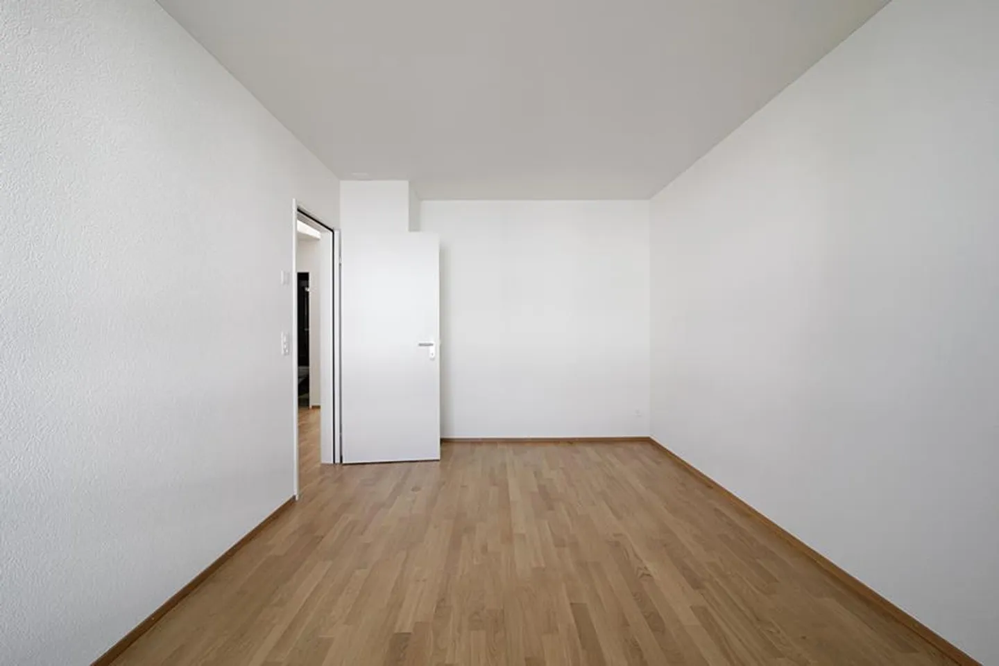 Modernes Apartment in grüner Lage - Foto 7 von 9