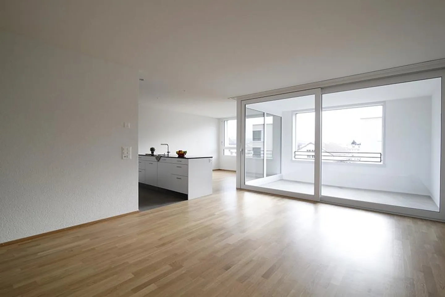 Modernes Apartment in grüner Lage - Foto 3 von 9