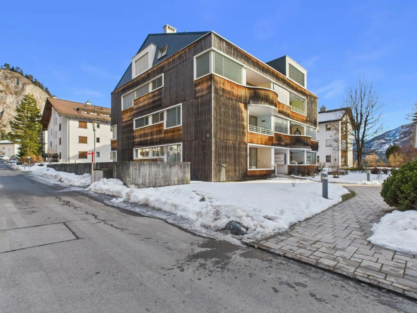 Bonheur de vivre moderne à Trin Mulin : Où le Crestasee est à portée de main... - Photo 10 sur 10