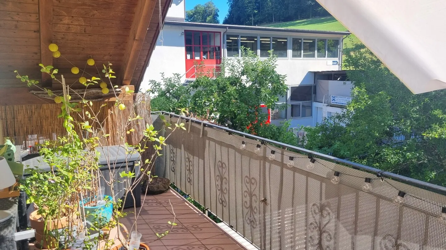 Charmantes Duplex mit Balkon - Foto 12 von 13