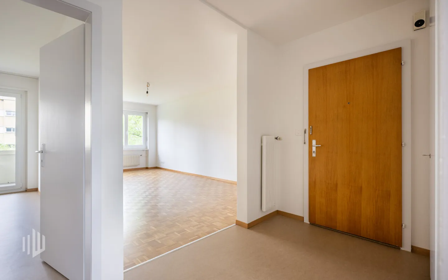 ImmoWyss - Casa plurifamiliare attraente con 9 unità affittate - Foto 2 di 8