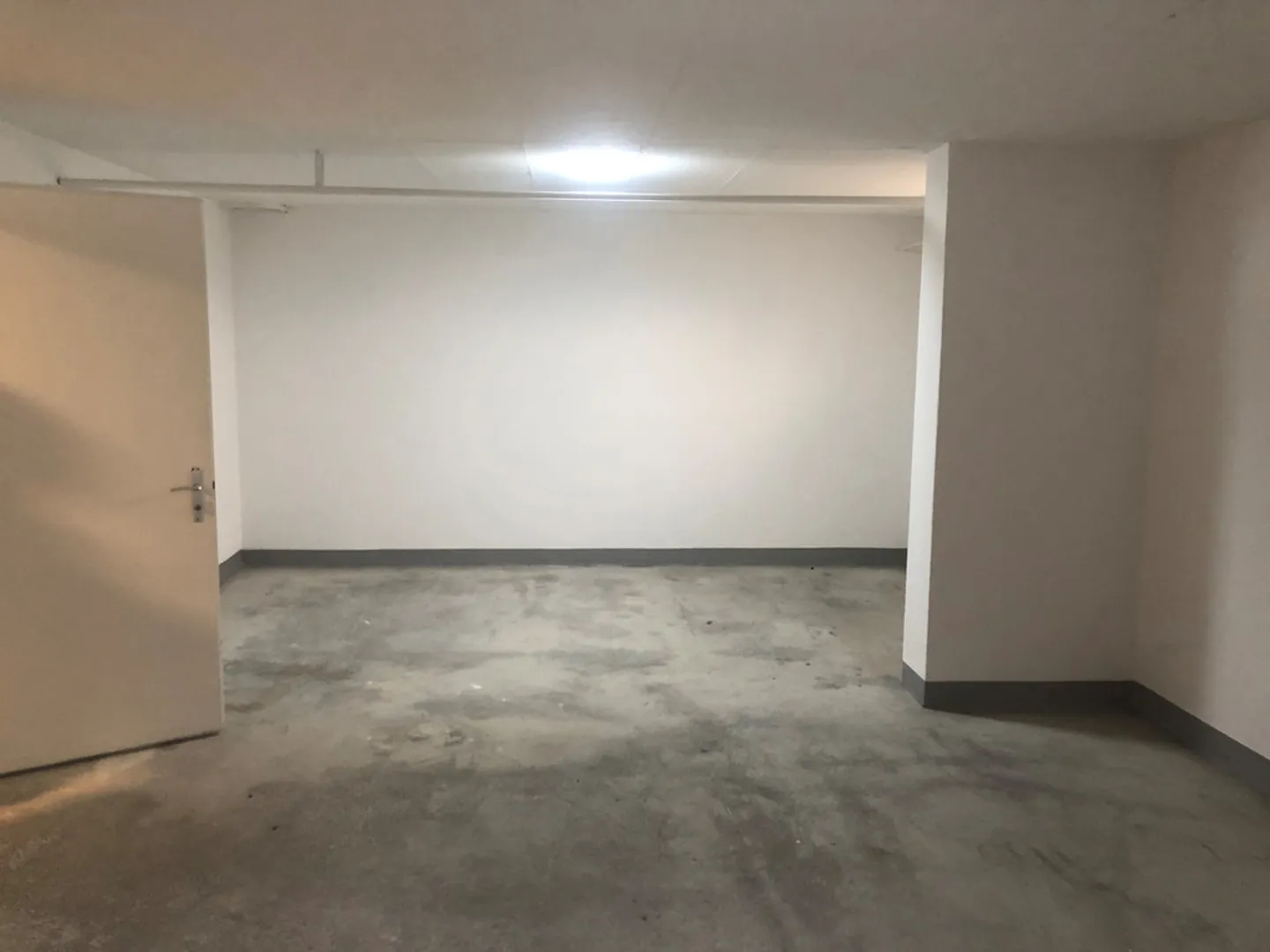 Gewerberaum / Bastelraum im Zentrum von Berikon - Foto 3 von 4