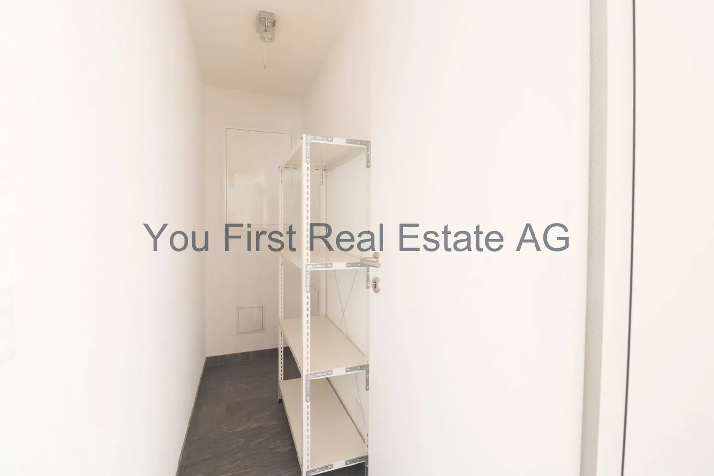 Central, stylish, professional - Photo 6 of 13