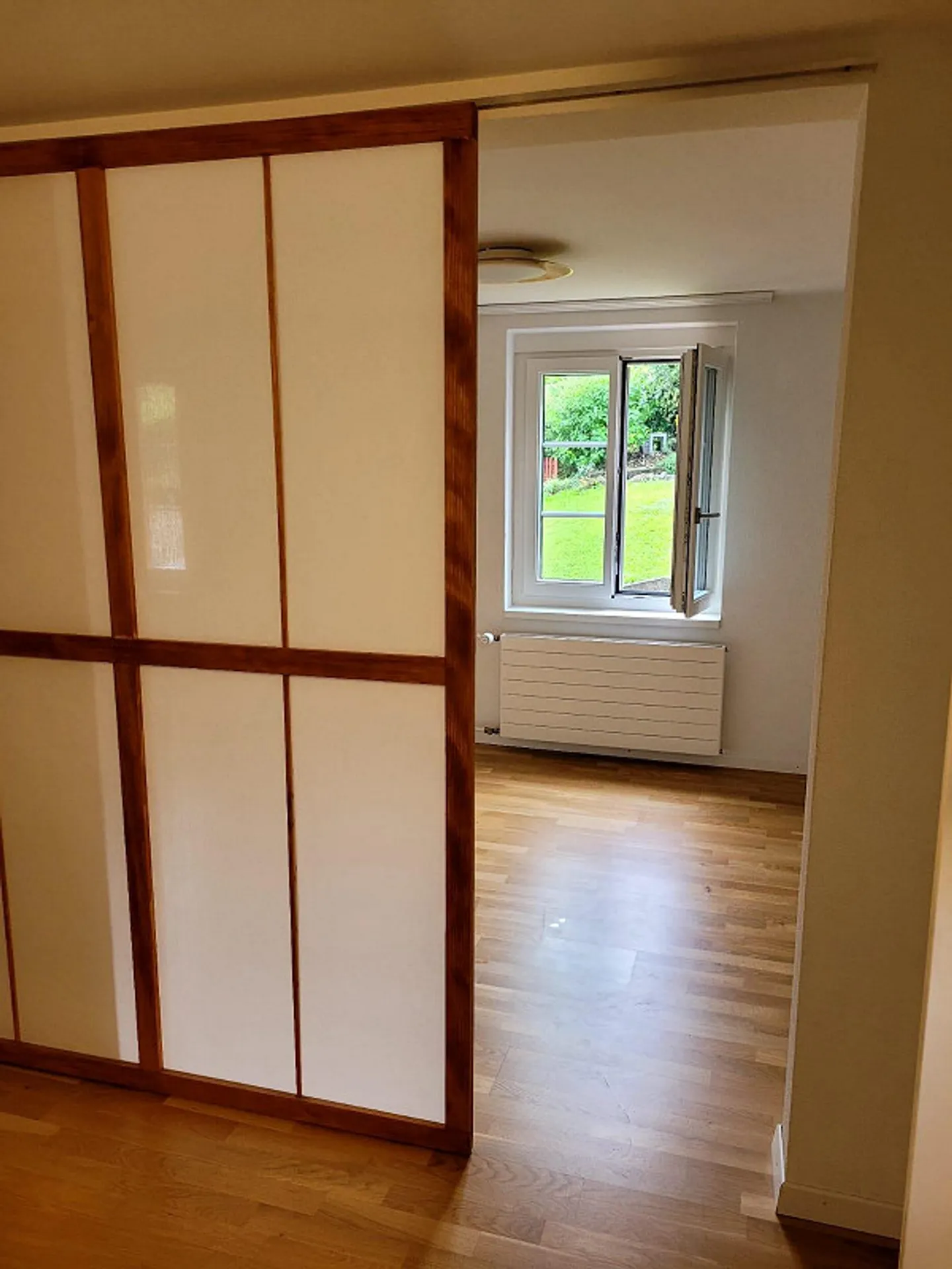 Bellissimo appartamento di 4,5 stanze nel centro di Wädenswil - Foto 3 di 10