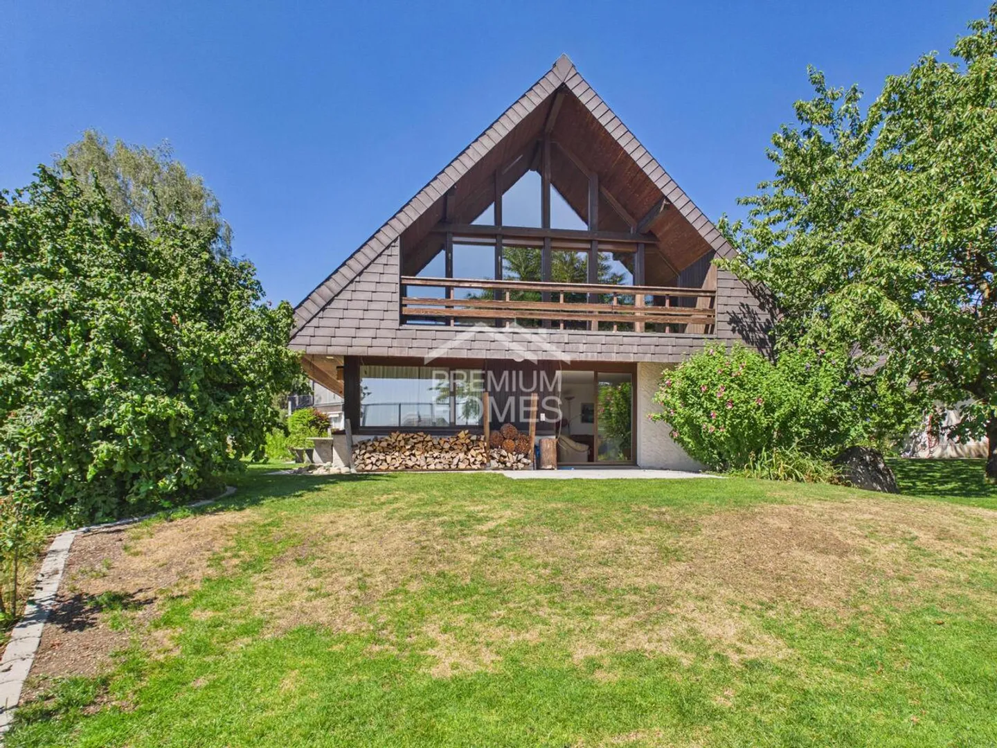 Votre maison avec un caractère particulier - Photo 3 sur 13
