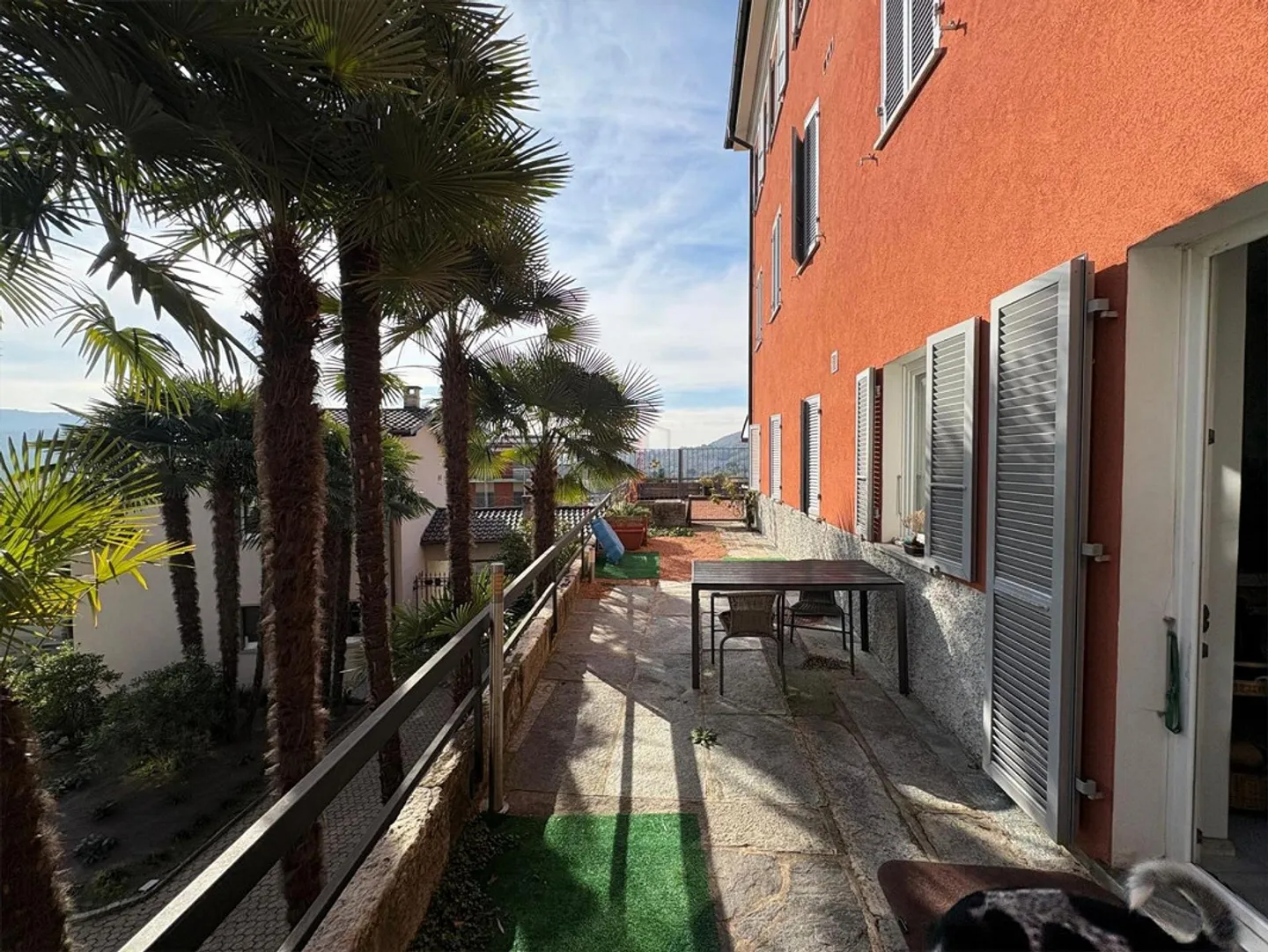 SMALL RENOVATED BUILDING WITH GUARANTEED INCOME - Photo 11 of 13