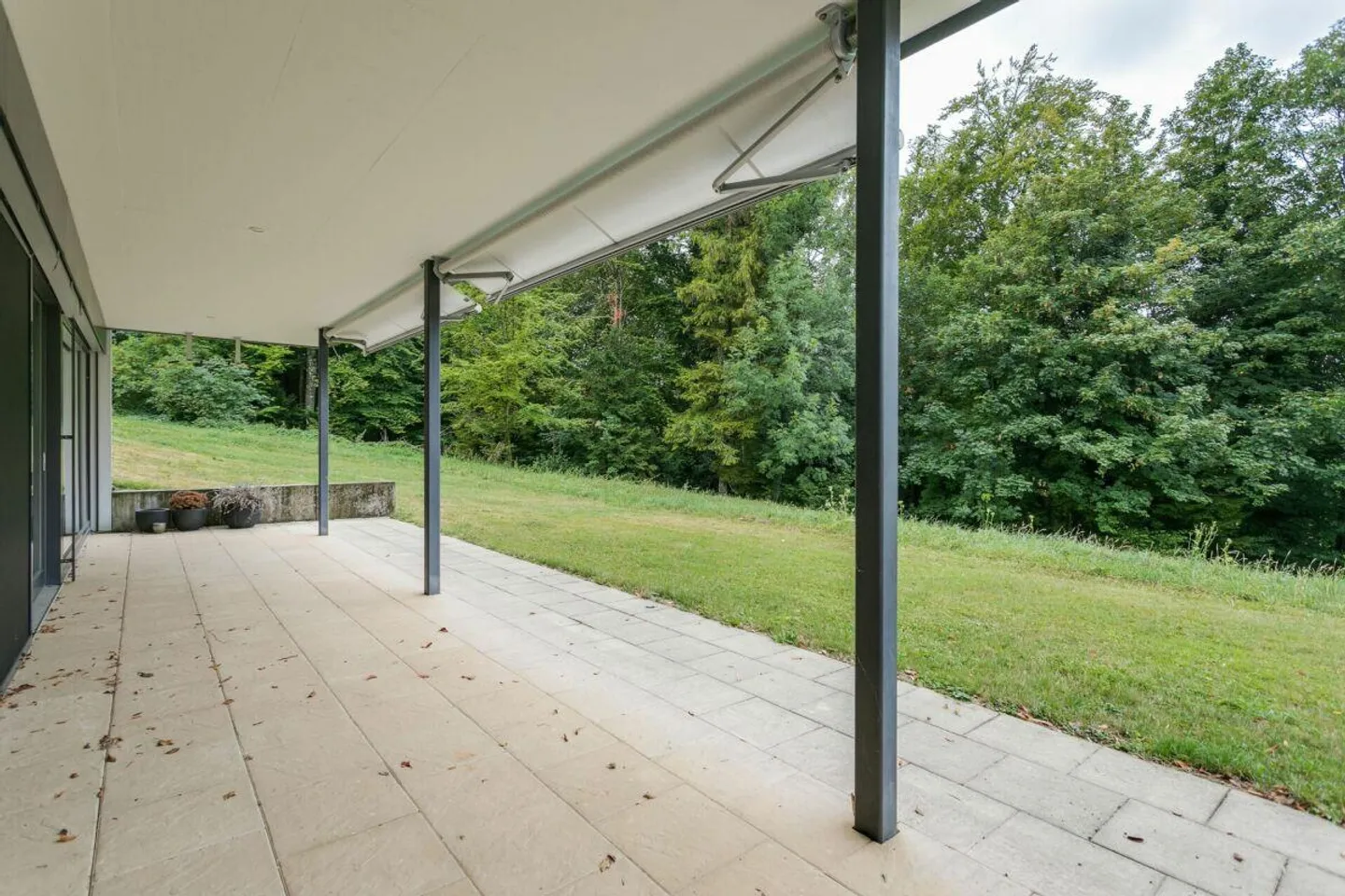 Charmante 3.5-Zimmer-Gartenwohnung mit viel Privatsphäre in der Sta... - Photo 1 of 11