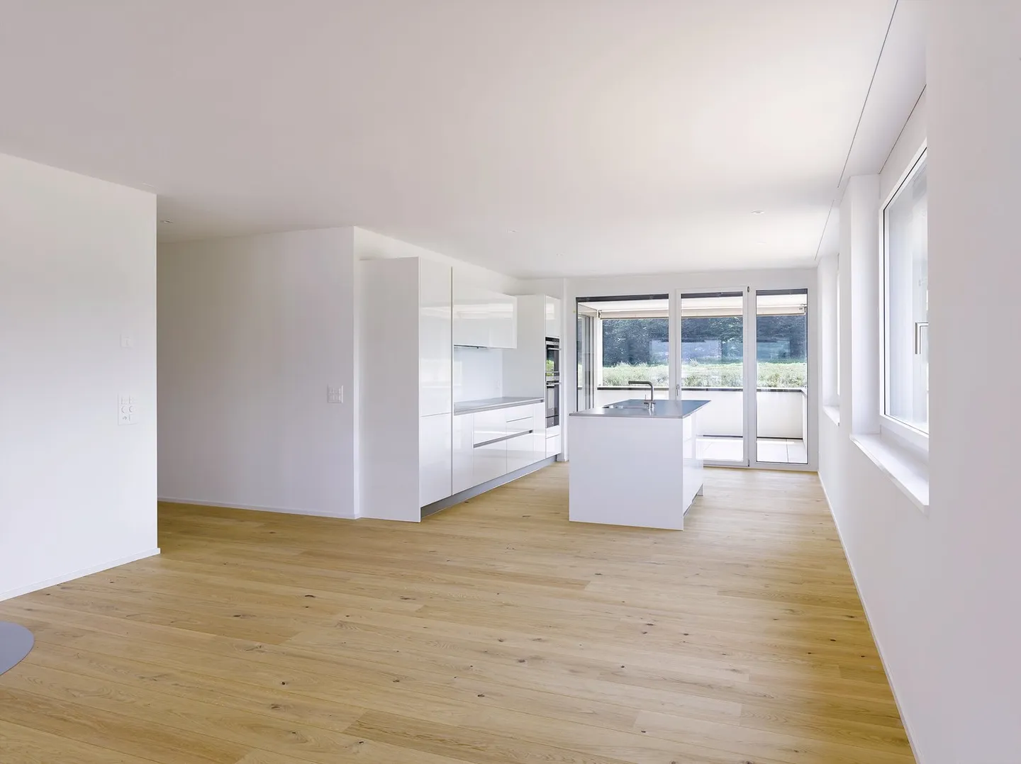 Appartamento attico ChlyHolz (in diritto di costruzione) con oltre 280 m2 di superficie utile, visita ora - Foto 3 di 15