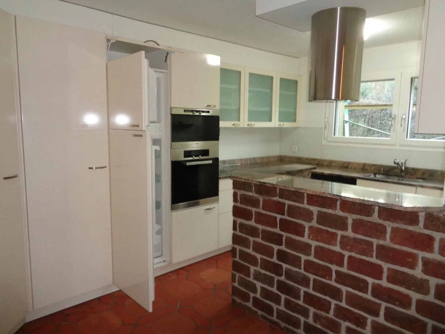 Maison de 7,5 pièces à Allenwinden - Maison spacieuse dans un endroit calme - Photo 6 sur 23