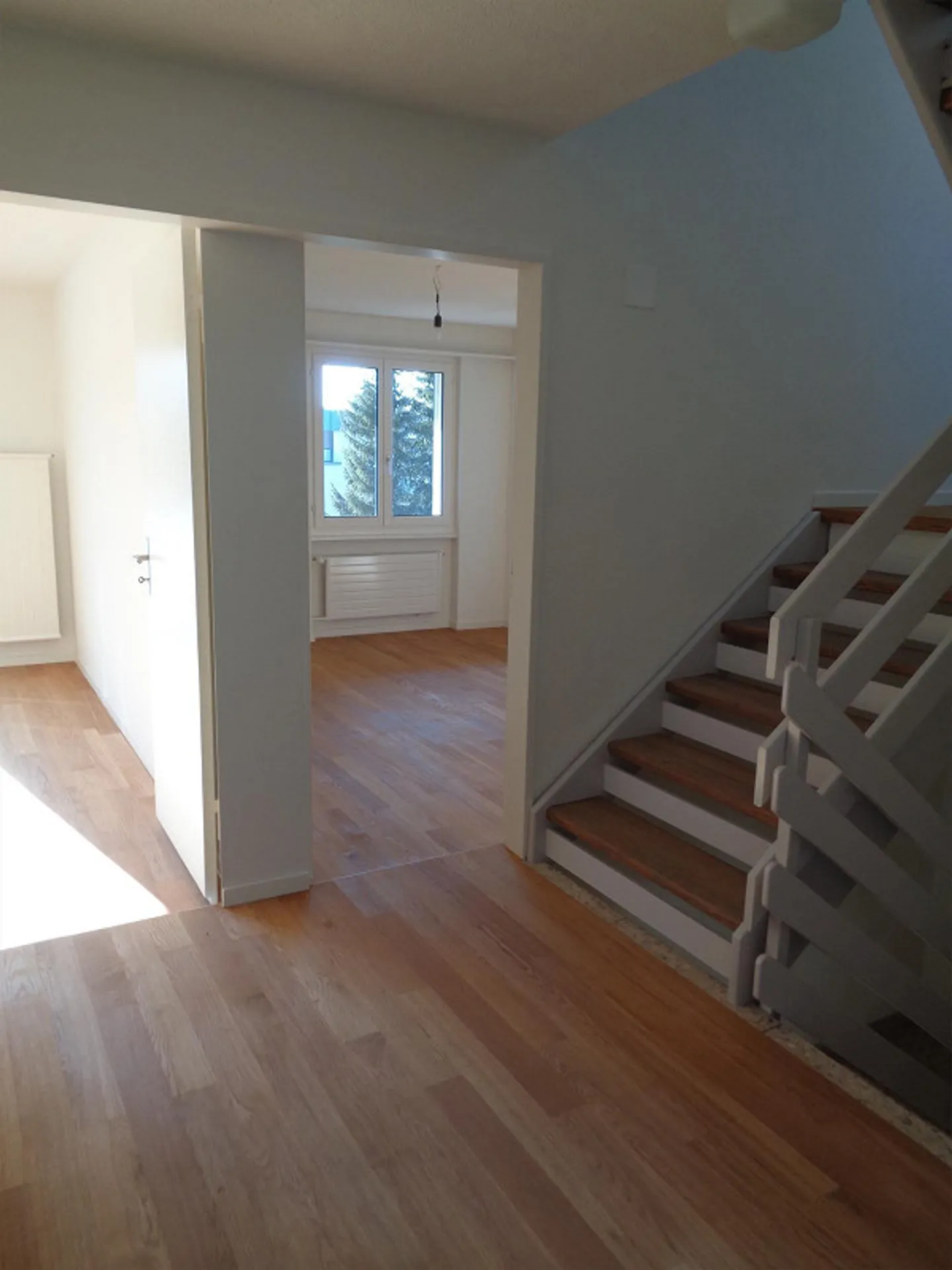 Maison de 7,5 pièces à Allenwinden - Maison spacieuse dans un endroit calme - Photo 9 sur 23