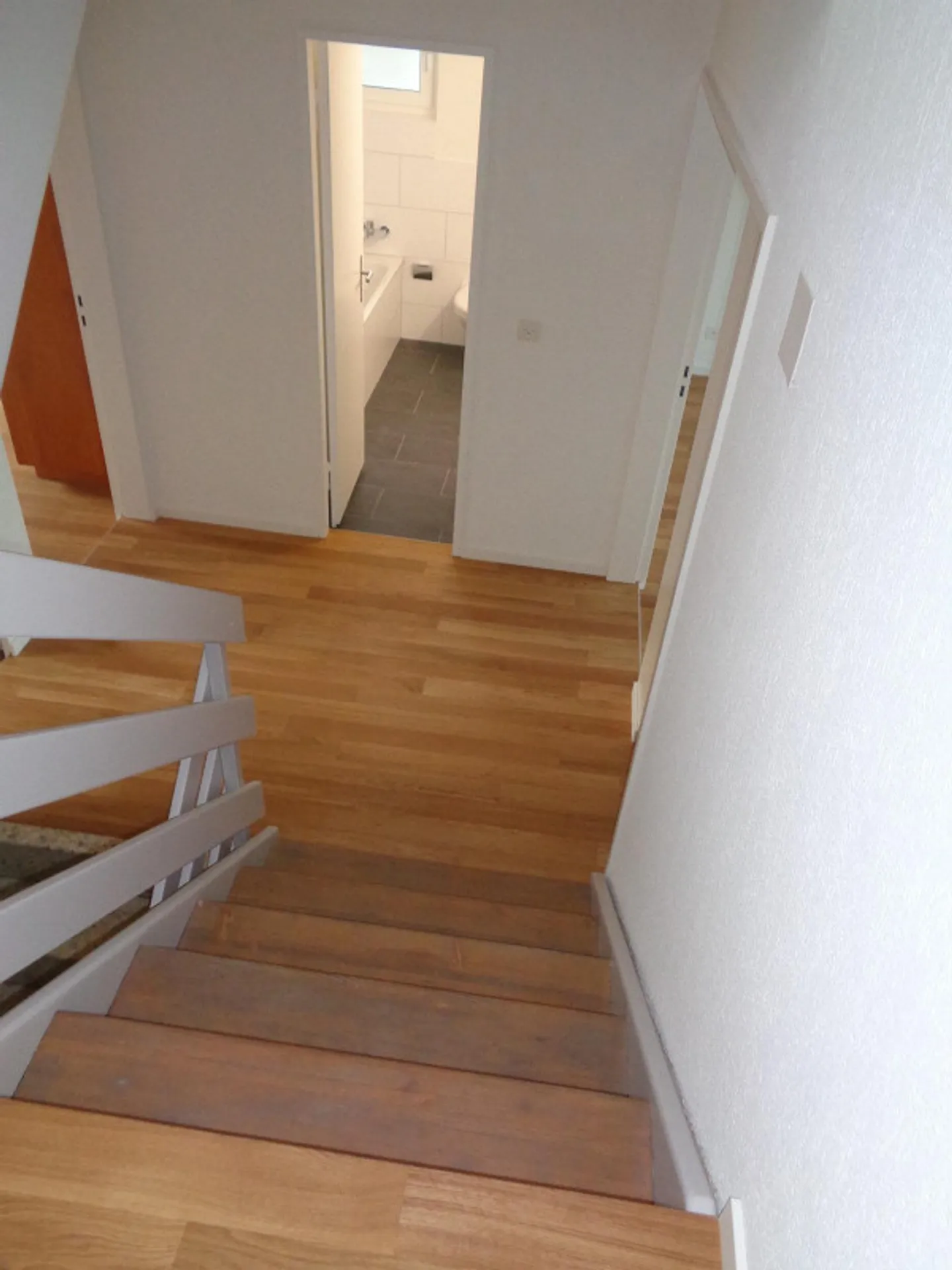Maison de 7,5 pièces à Allenwinden - Maison spacieuse dans un endroit calme - Photo 10 sur 23