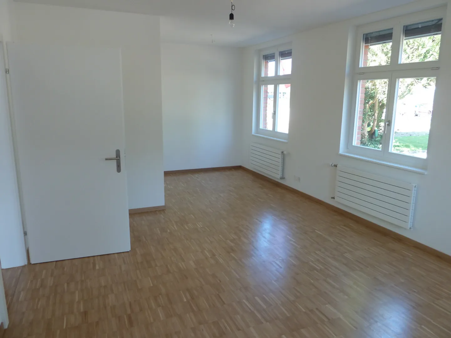 LAVORARE NEL MEZZO DEL PARCO BATA "ATELIER 33C" - MESE DI TRASLOCO REGALATO - Foto 3 di 5