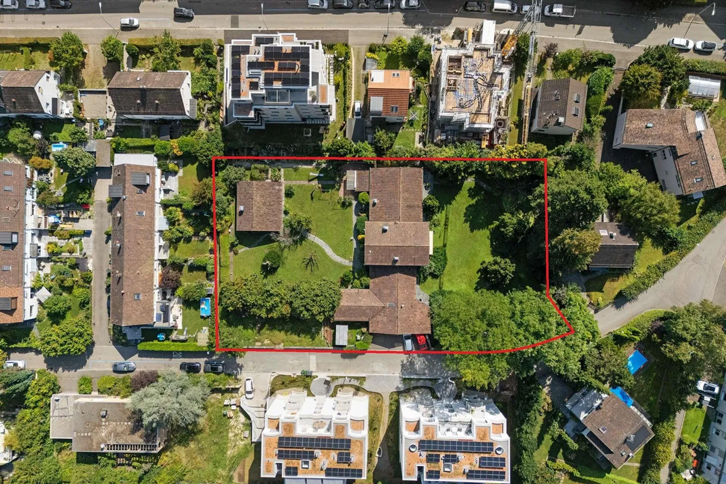Attraktives Entwicklungsareal  an zentraler Lage mit 3’166 m² - Foto 1 von 6