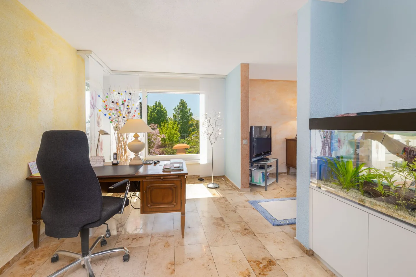 Saisissez votre chance - Charmante et paisible oasis de vie - Photo 3 sur 9