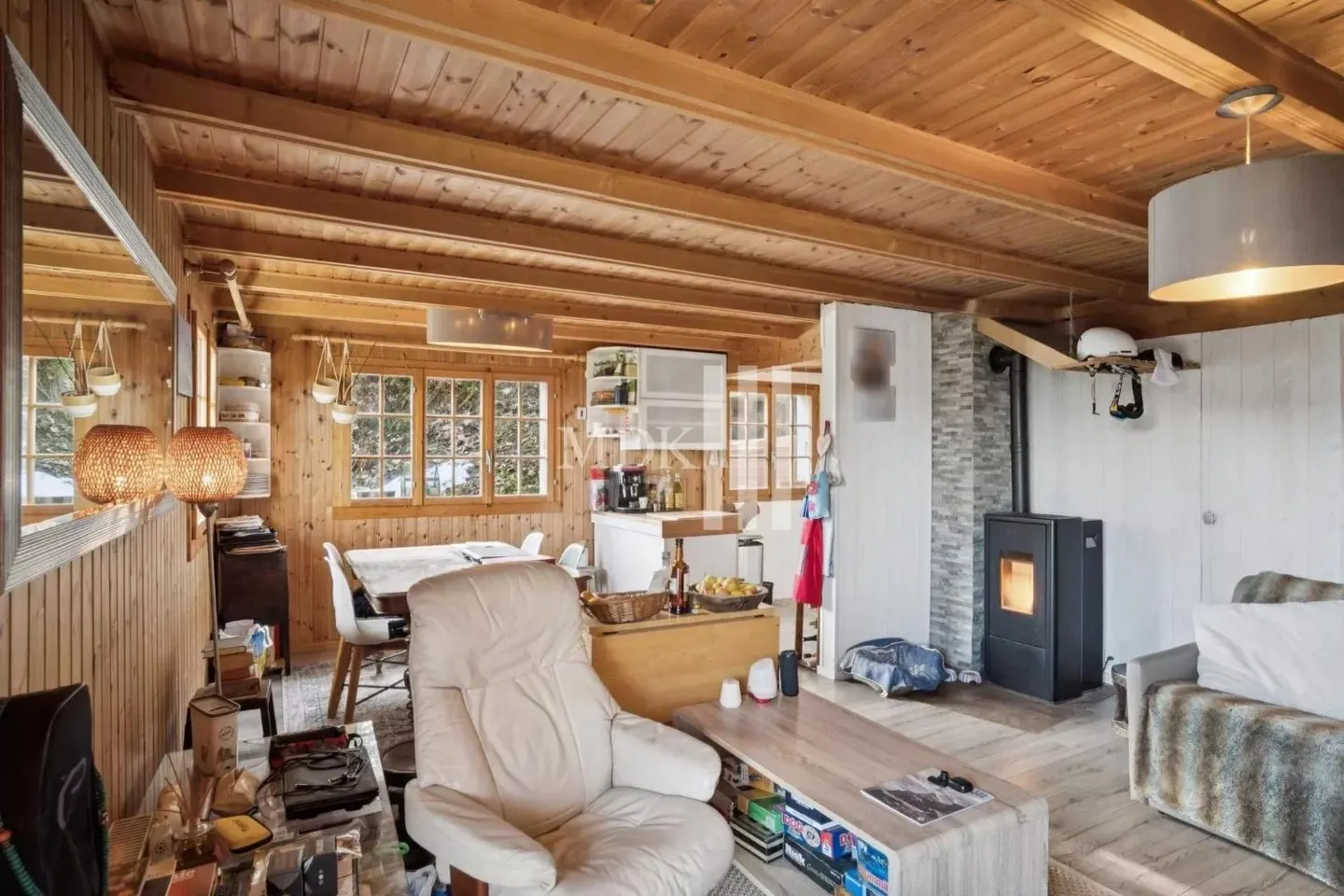 Chalet 4.5 rooms - Photo 2 of 13