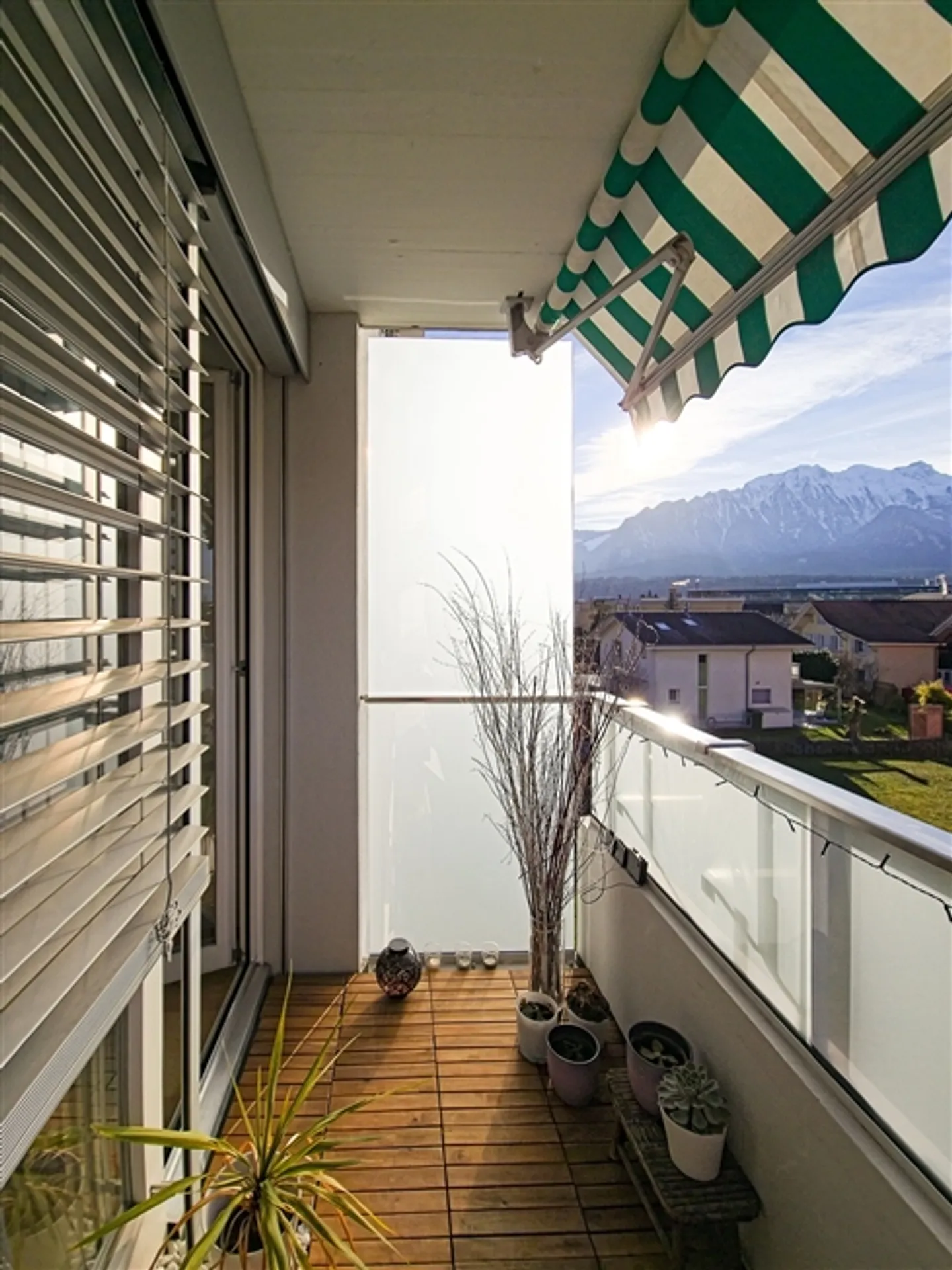 À louer appartement 2 pièces dans un emplacement pratique - Photo 2 sur 12