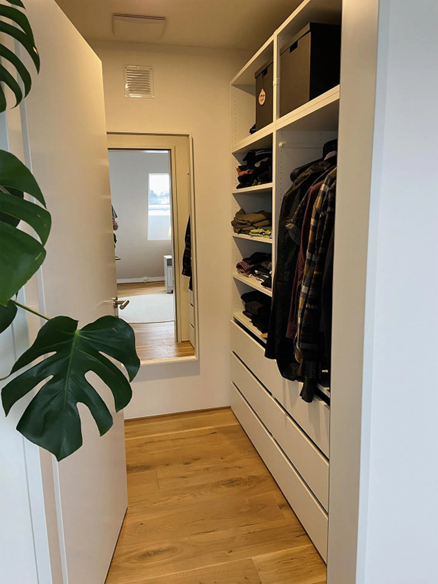 Appartement en attique moderne de 2,5 pièces avec vue sur la montagne à Rüti ZH - Photo 8 sur 8