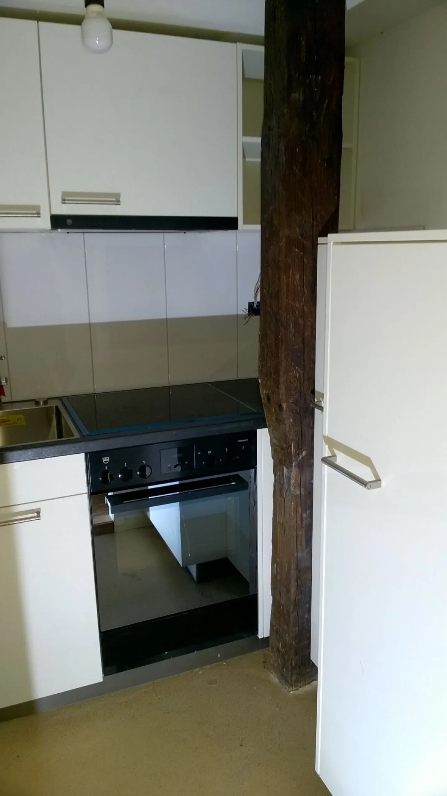 Characterful Maisonette Penthouse in the Heart of Basel's Old Town - Limited until the End of February 2027 - Photo 4 of 7