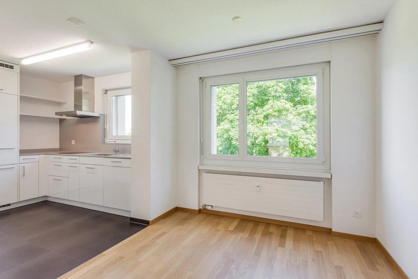 Geräumige 4.5-Zimmerwohnung - Foto 2 von 8