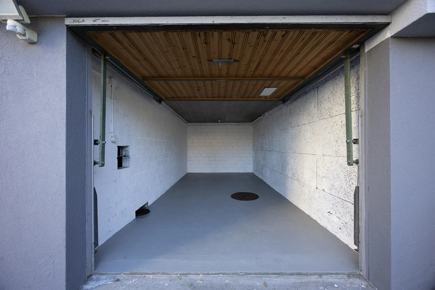 Appartamento 4.5 stanze completamente ristrutturato con balcone spazioso - Foto 6 di 7