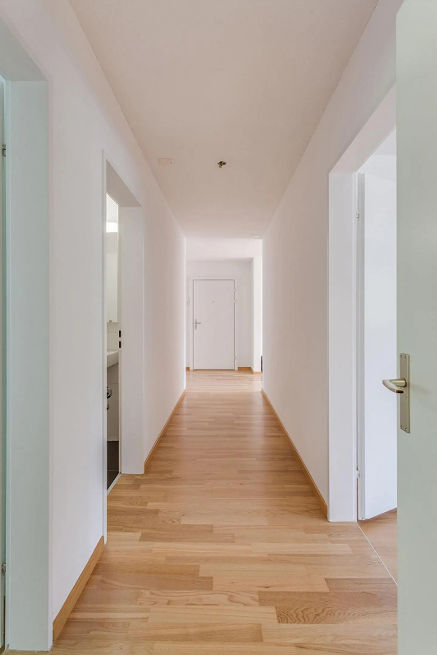 Geräumige 4.5-Zimmerwohnung - Foto 8 von 8