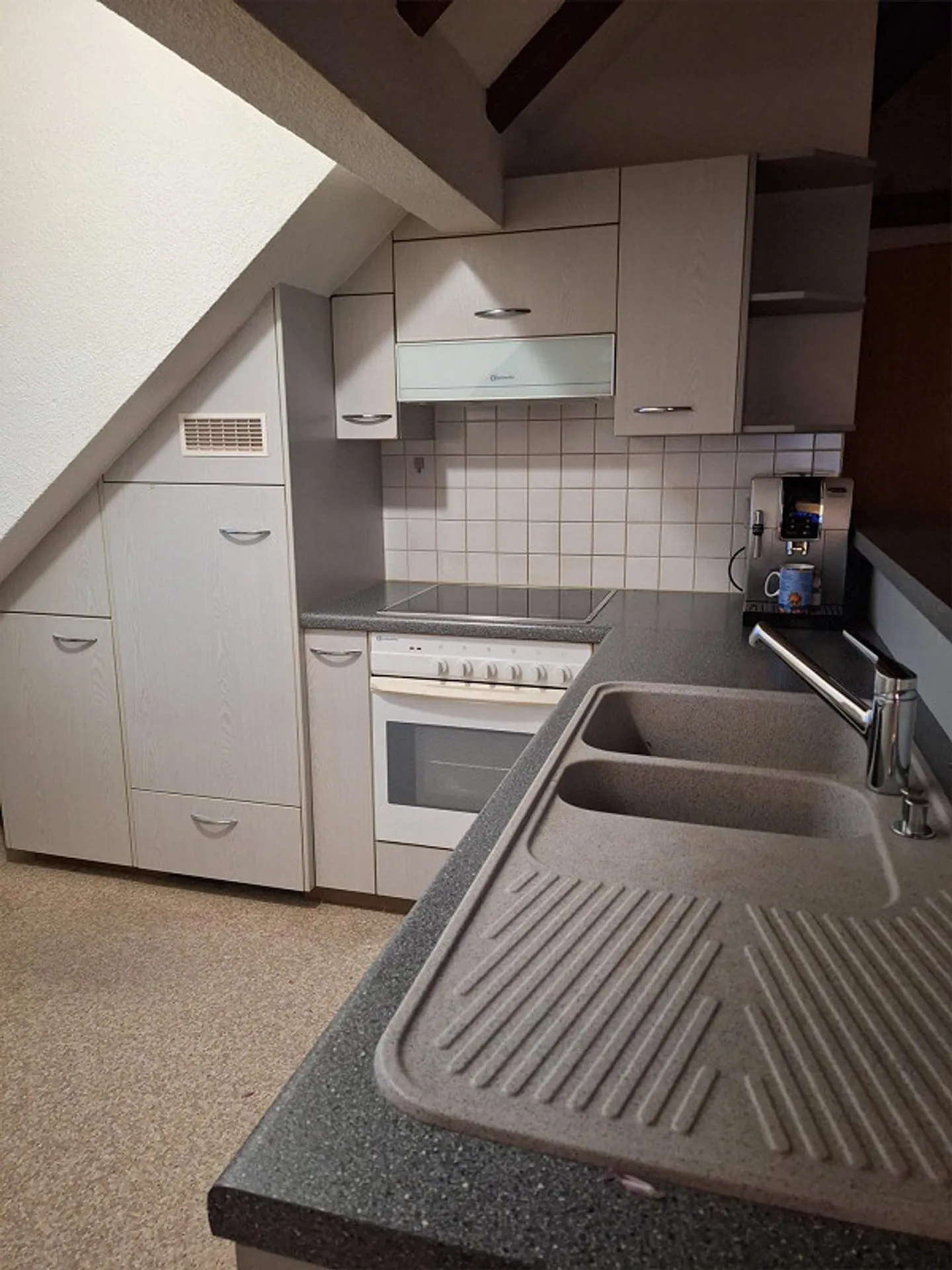 Attraktive 3.5 Zimmer-Dachgeschosswohnung - Foto 5 von 14