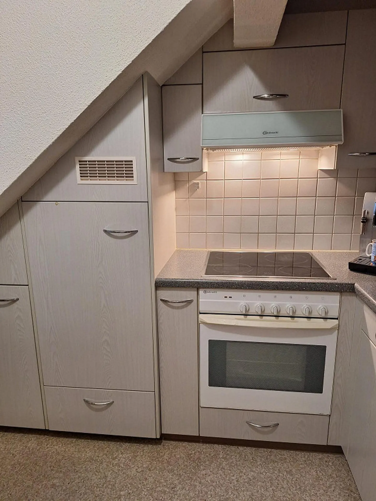 Attraktive 3.5 Zimmer-Dachgeschosswohnung - Foto 7 von 14