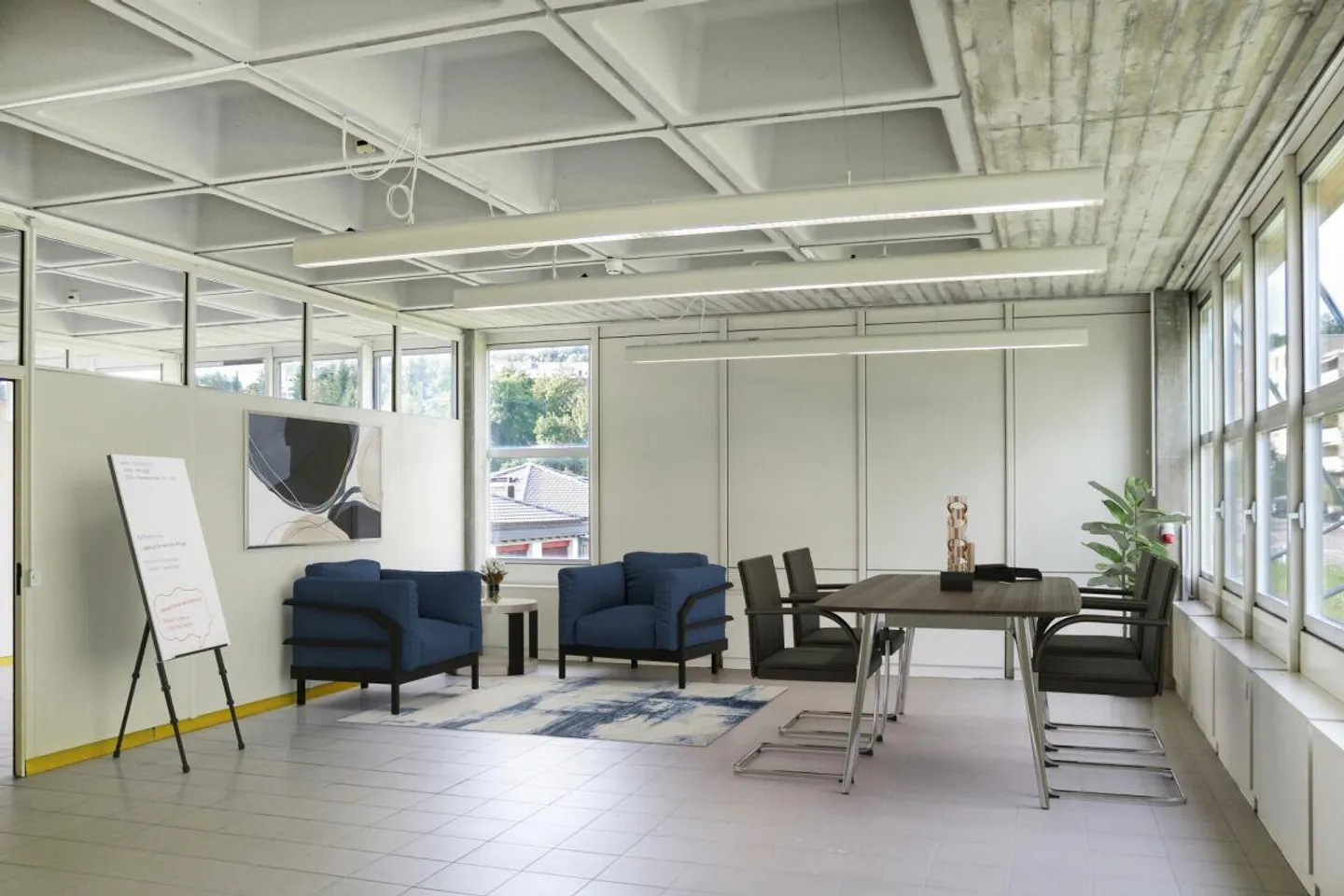 Grosszügige Gewerbe-/Büroräume zur individuellen Nutzung - Foto 1 von 9