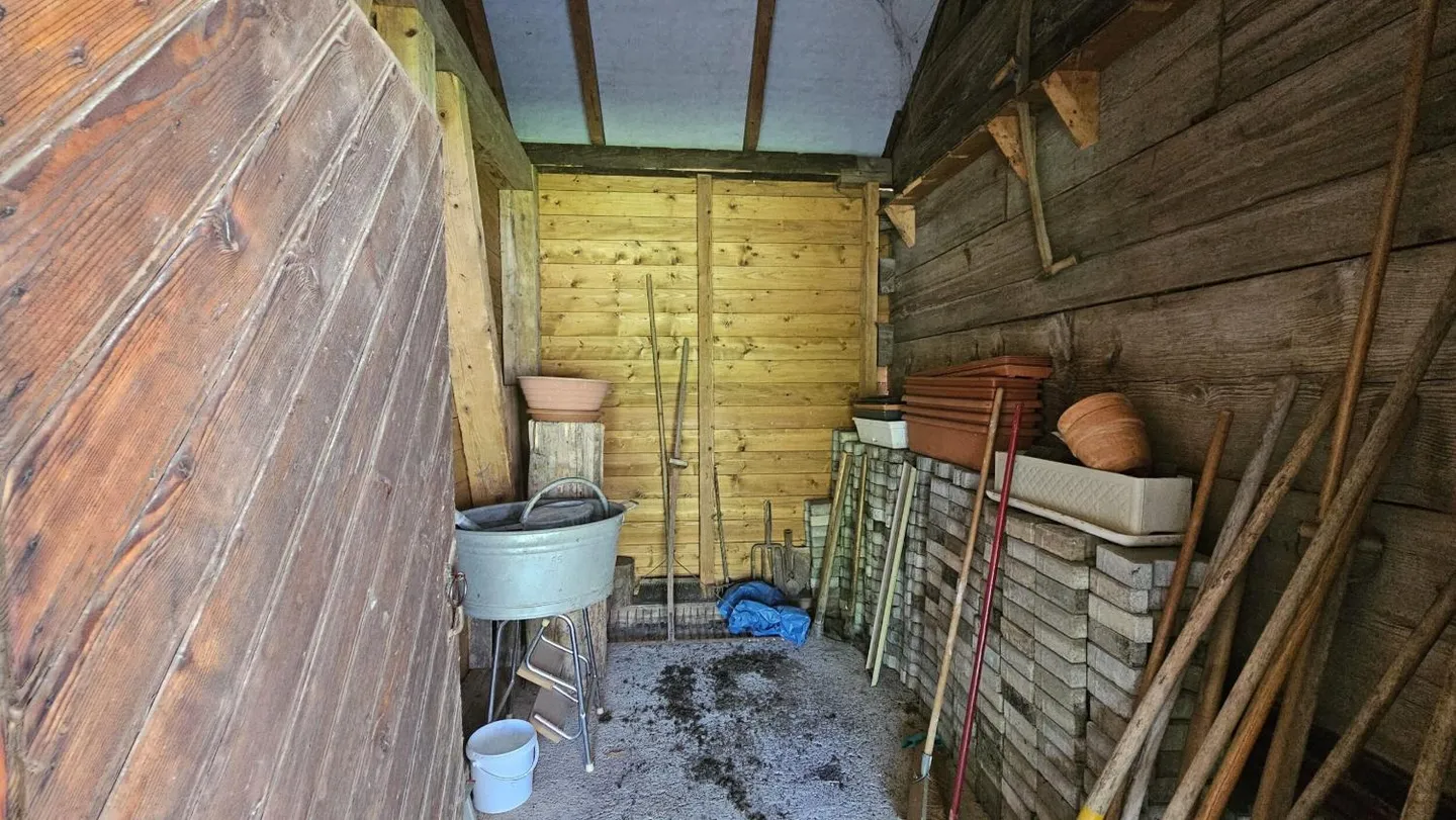 Doppelhaus mit Grossem Potenzial - Foto 8 von 13