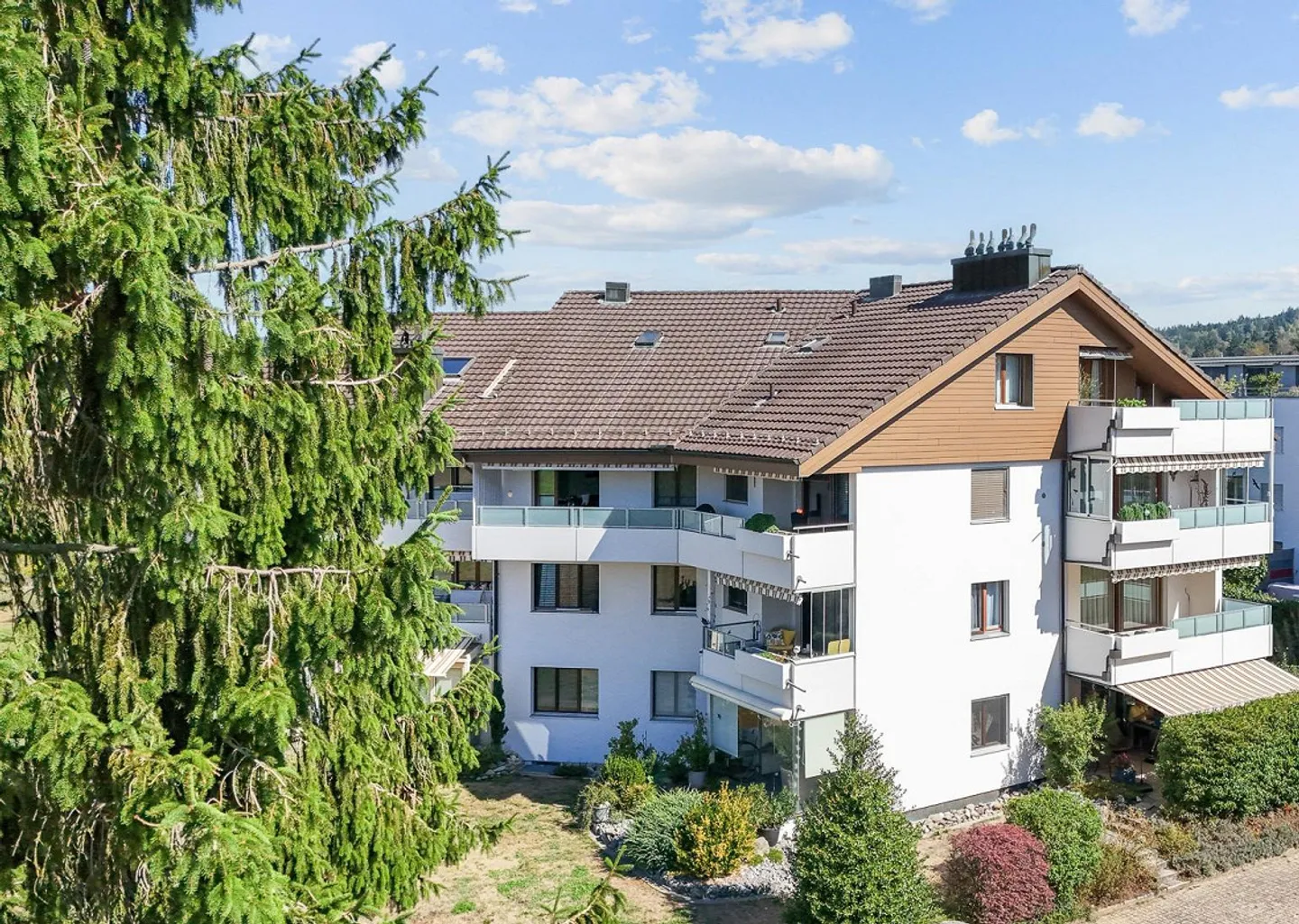 Familienfreundliches Zuhause in Fislisbach - Foto 1 von 13