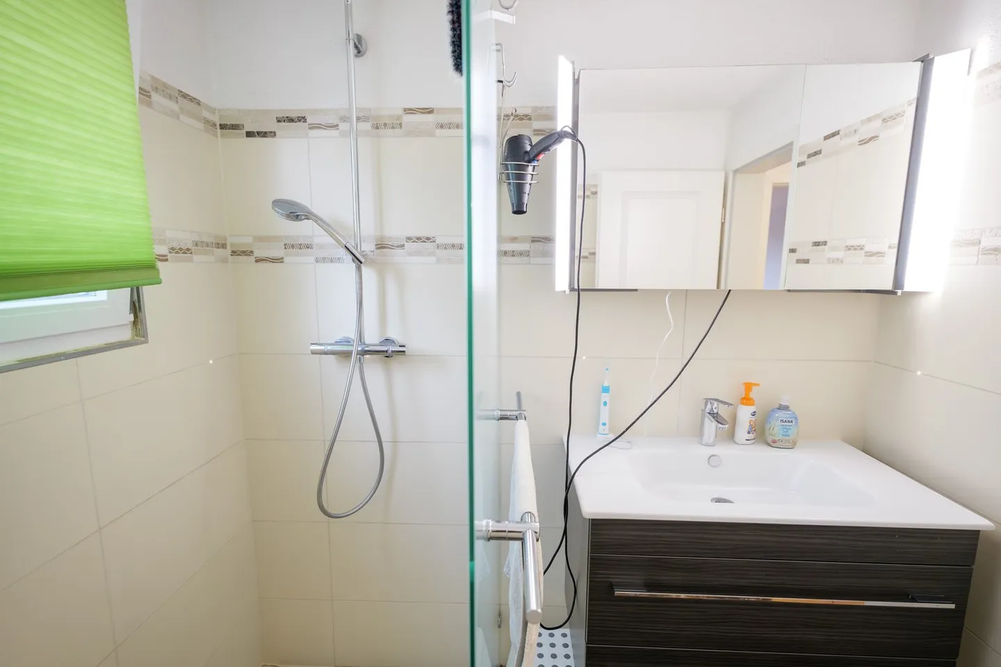 Charmant appartement de 4.5 pièces à Othmarsingen avec confort moderne - Photo 6 sur 13