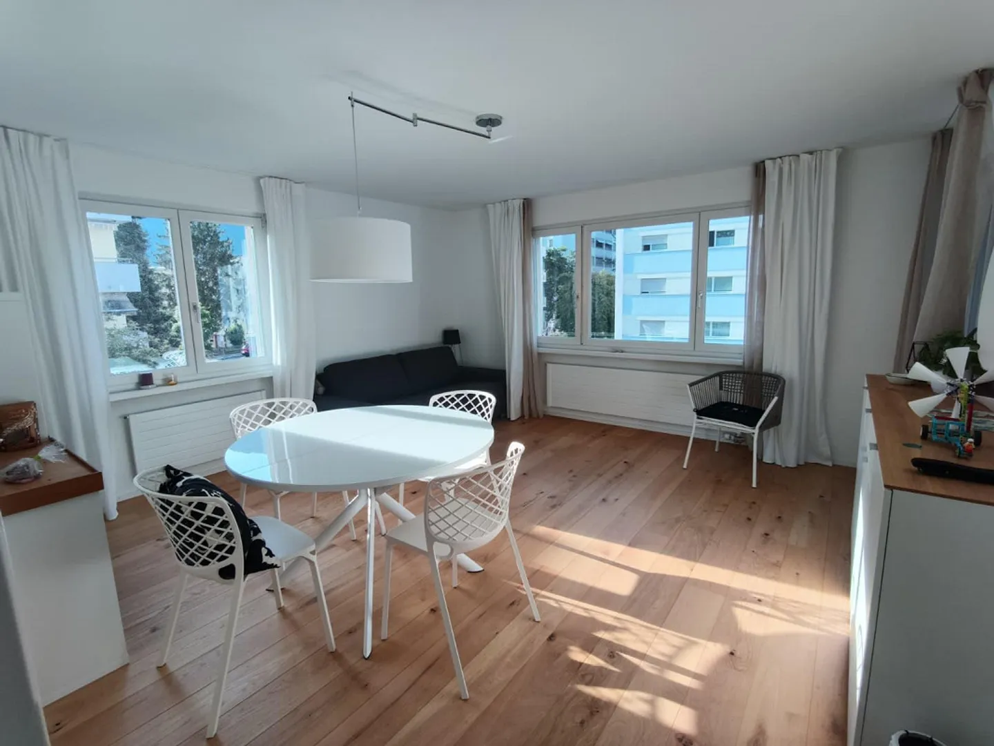 Furnished shared room in a 63 sqm apartment in Domat/Ems - Photo 1 of 10