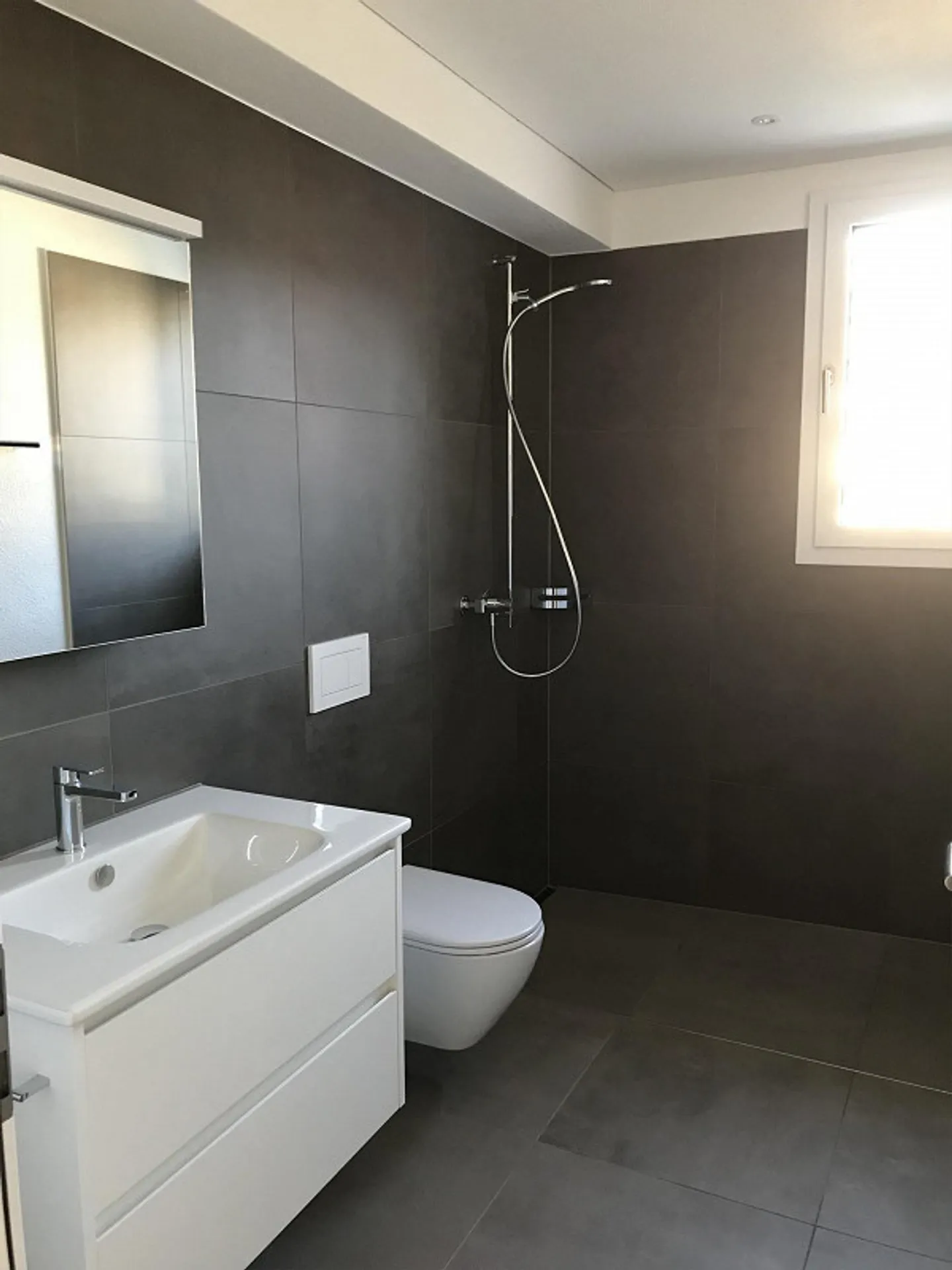 Helle 2-Zimmer-Wohnung - Foto 5 von 7