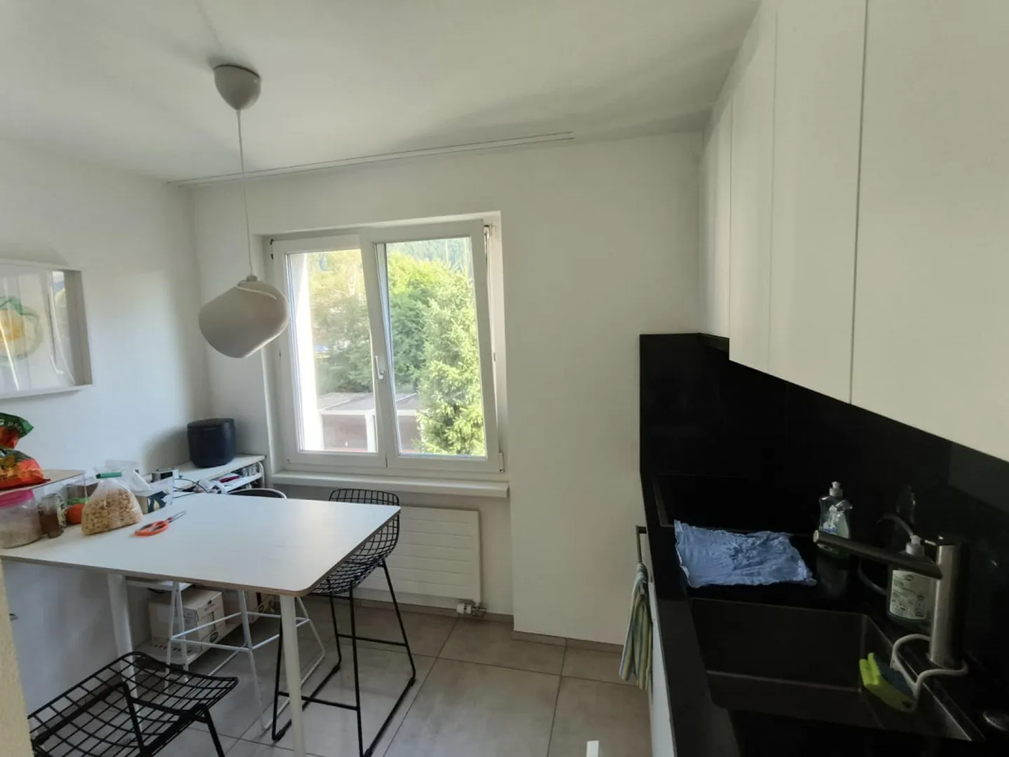 Furnished shared room in a 63 sqm apartment in Domat/Ems - Photo 6 of 10