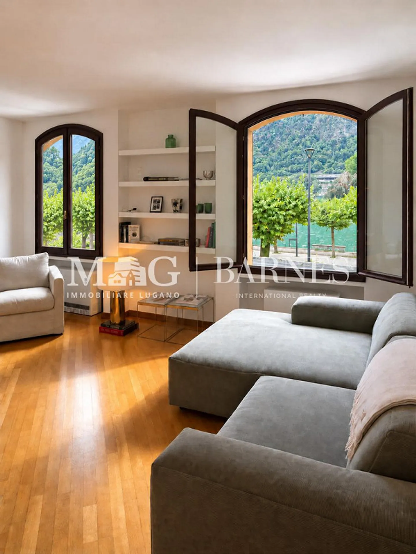 Riva San Vitale: Unabhängiges Haus am See - Foto 1 von 12