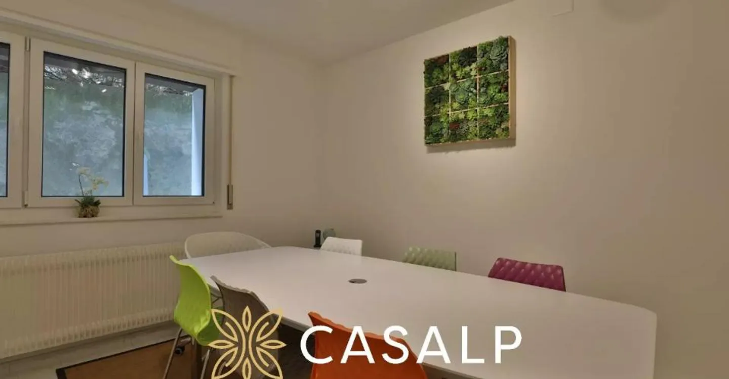 Charming 2.5 room renovated apartment in Crans-Montana - Photo 4 of 13