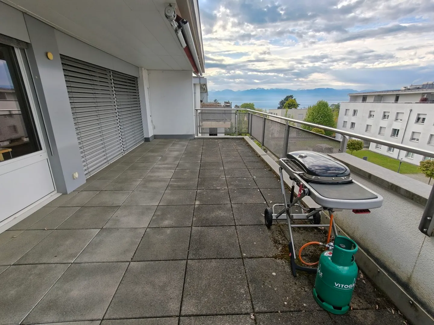 3-room apartment - Photo 1 of 8