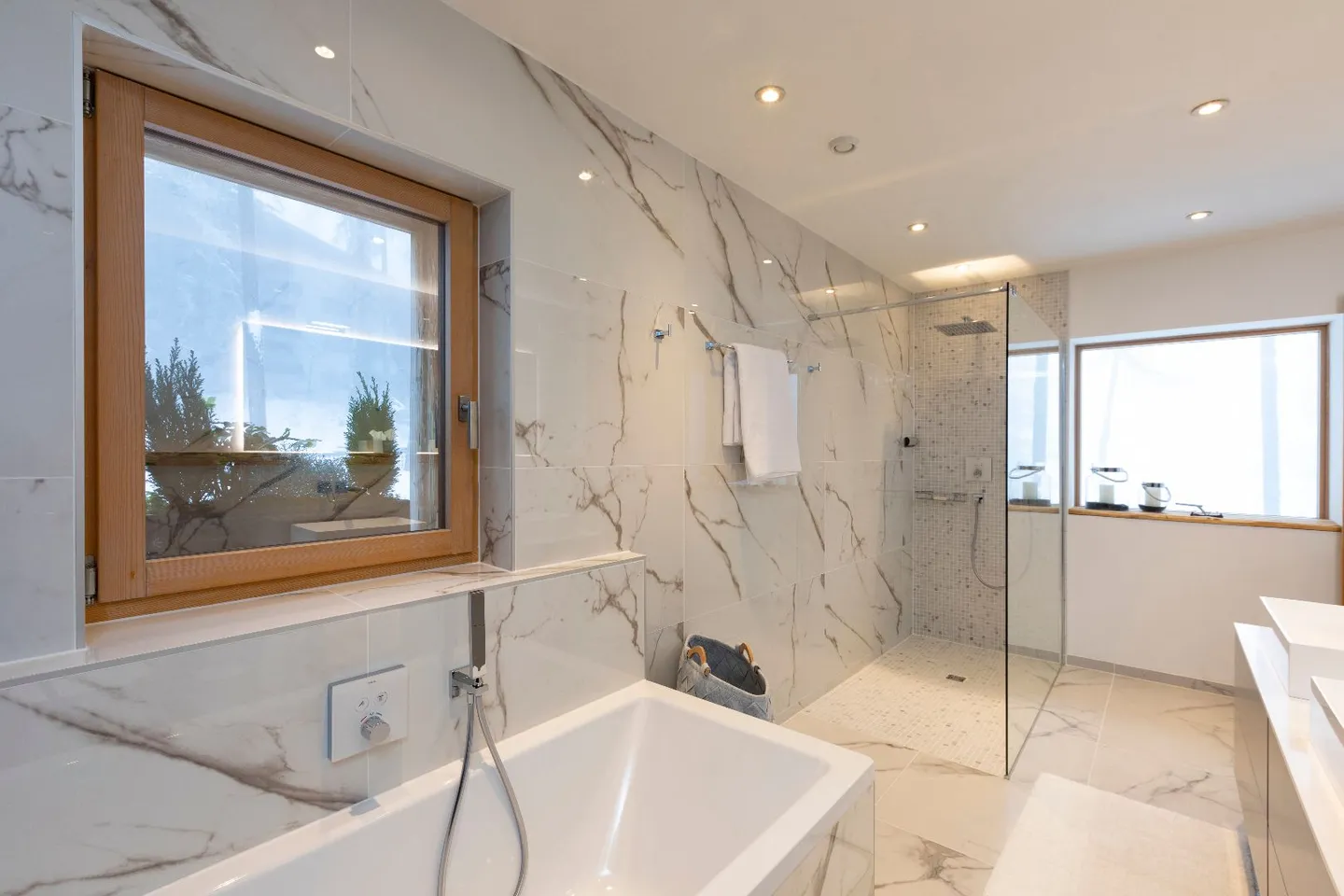 Triplex de Luxe dans un Chalet Tranquille - Photo 7 sur 12