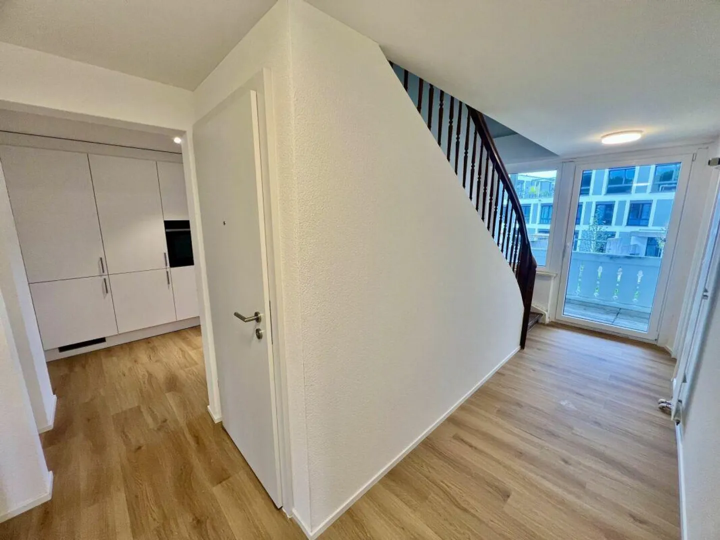 Grande maisonette di 5,5 stanze con giardino - Foto 6 di 16