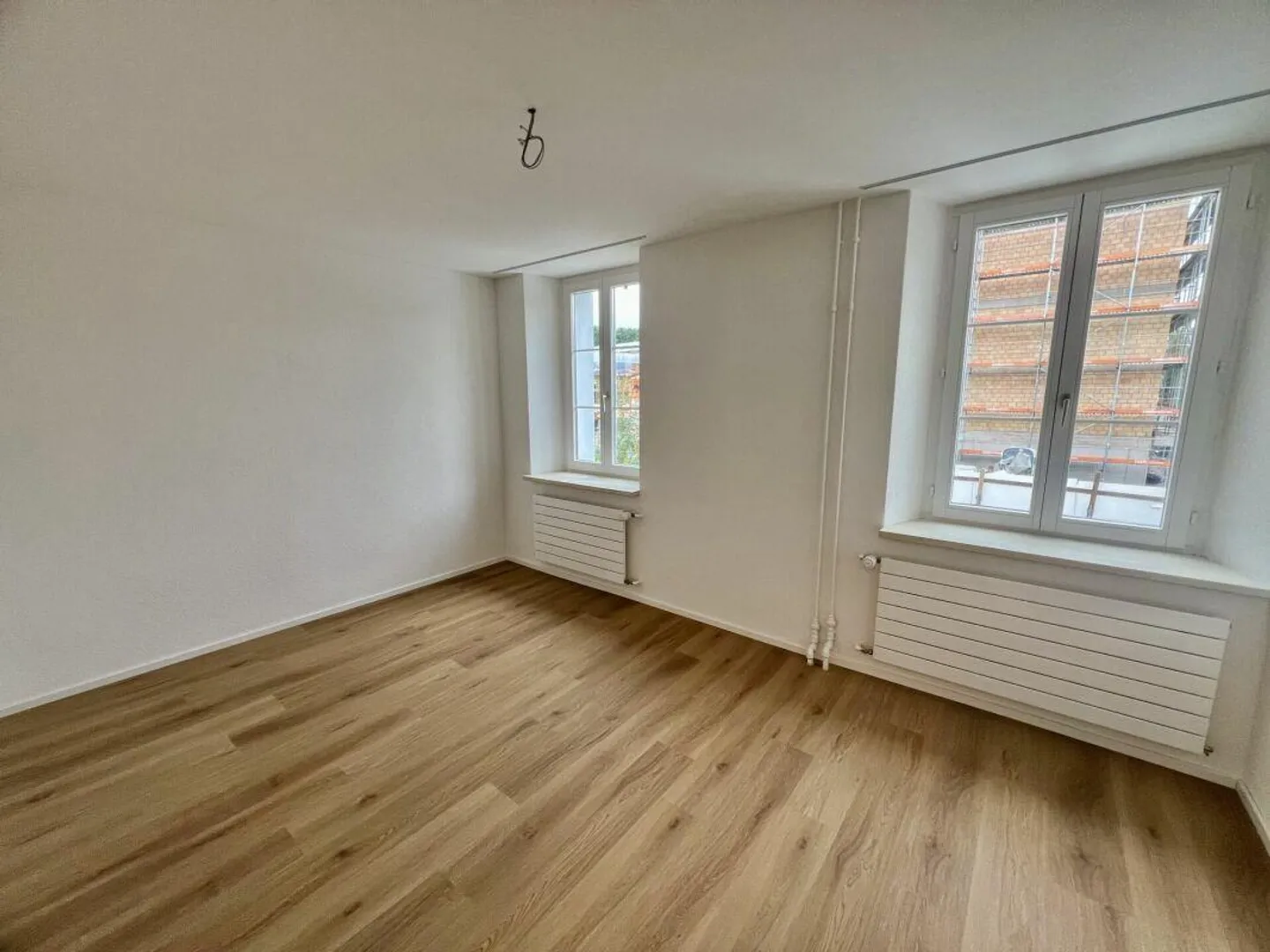 Grande maisonette di 5,5 stanze con giardino - Foto 5 di 16