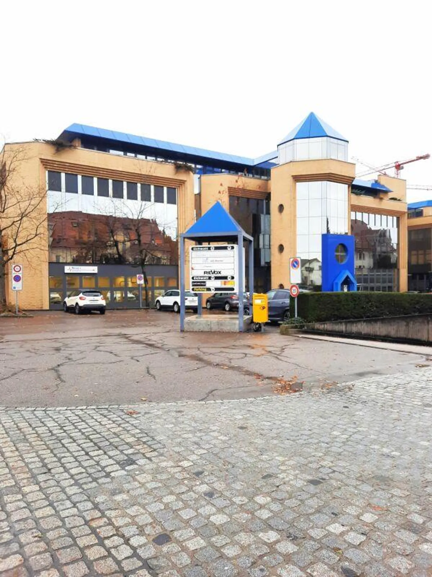 Your commercial premises for individual use - Photo 1 of 9