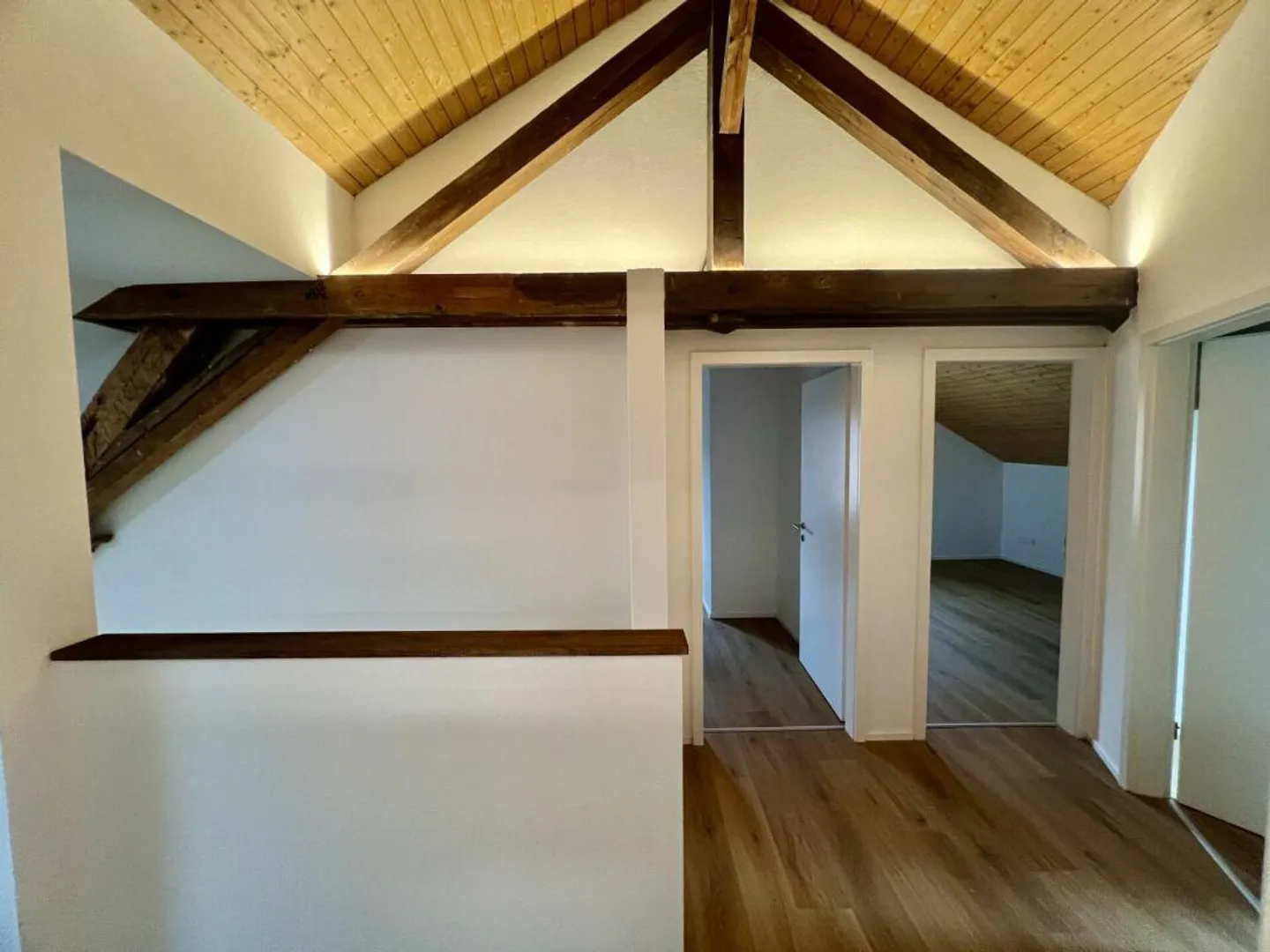 Grande maisonette di 5,5 stanze con giardino - Foto 9 di 16
