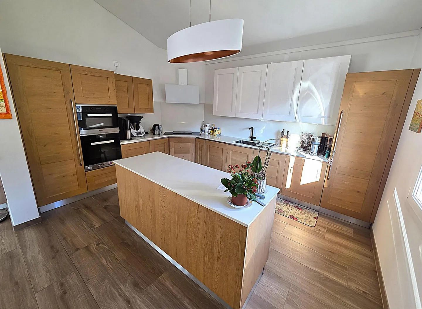 Magnificent penthouse of 5.5 rooms in Castione - Photo 2 of 19