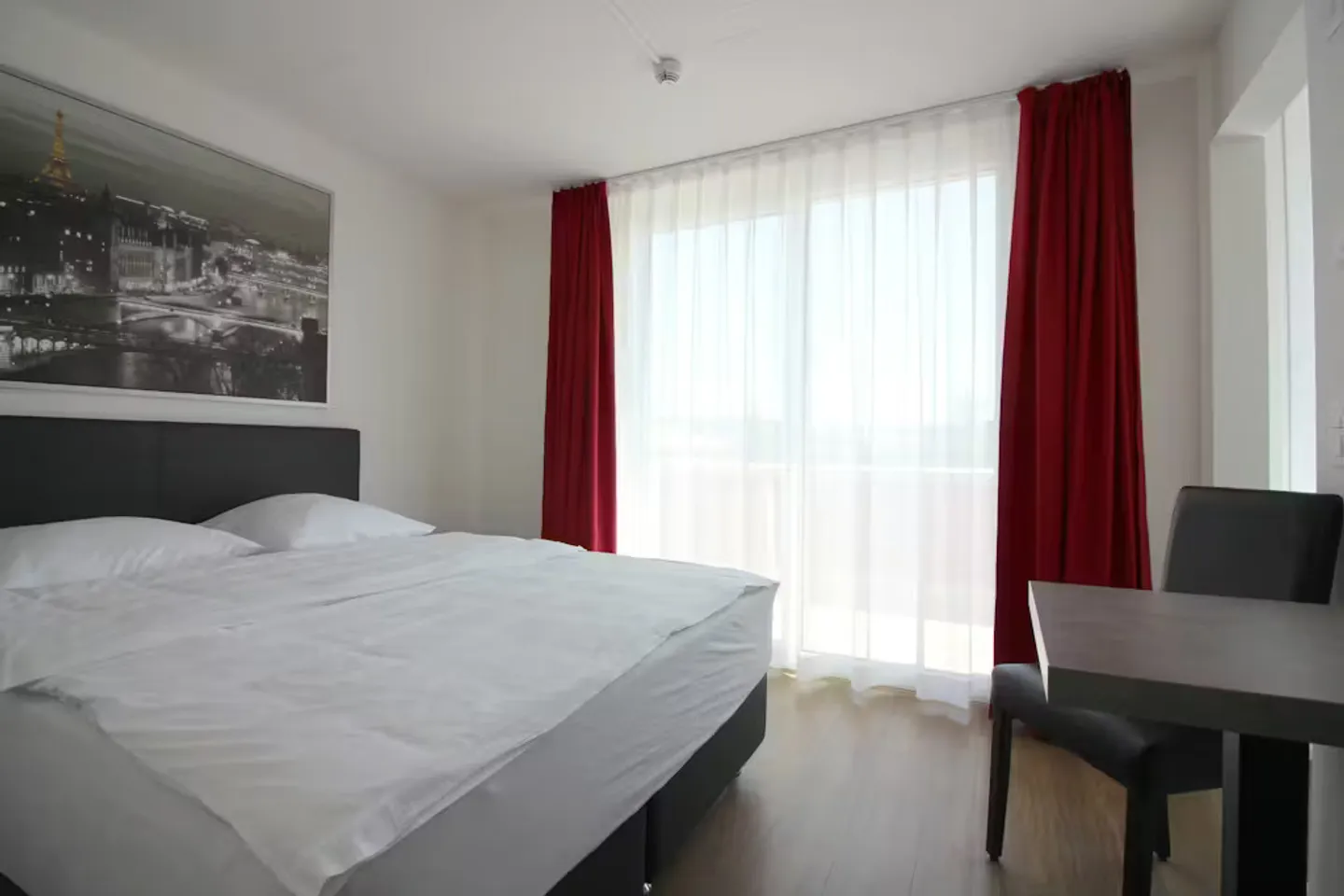 Apartment for rent - Photo 5 of 10