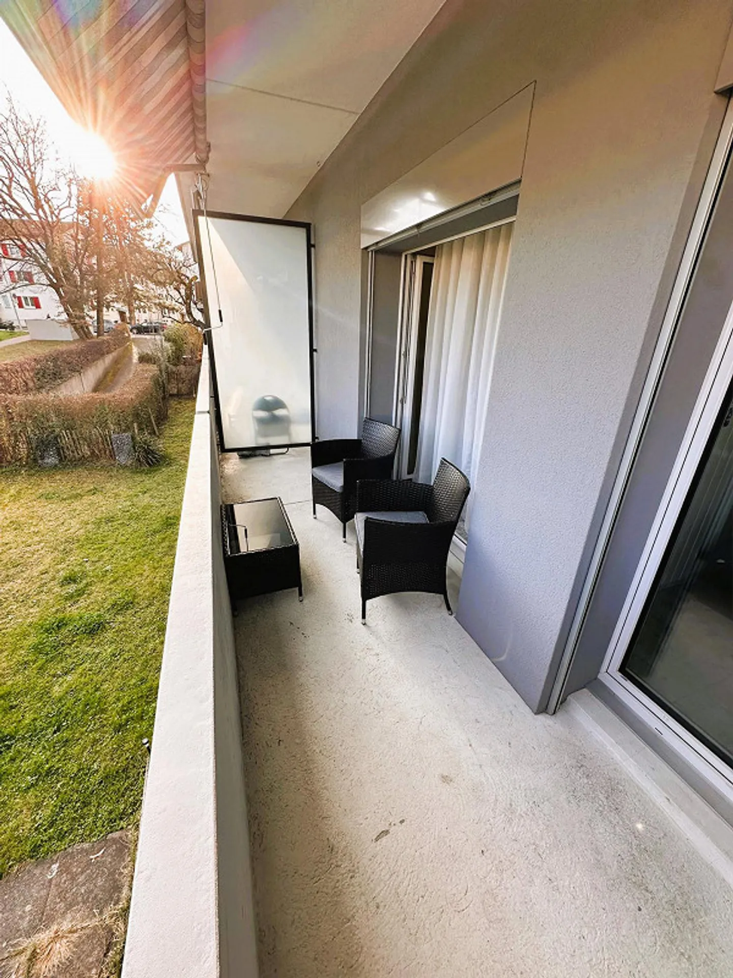 Modernes Apartment mit Balkon - Foto 6 von 10