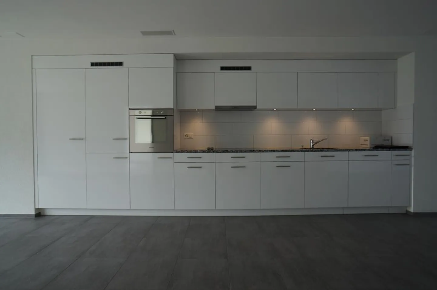 Centrally Located Apartment in Winterthur-Töss - Photo 2 of 8