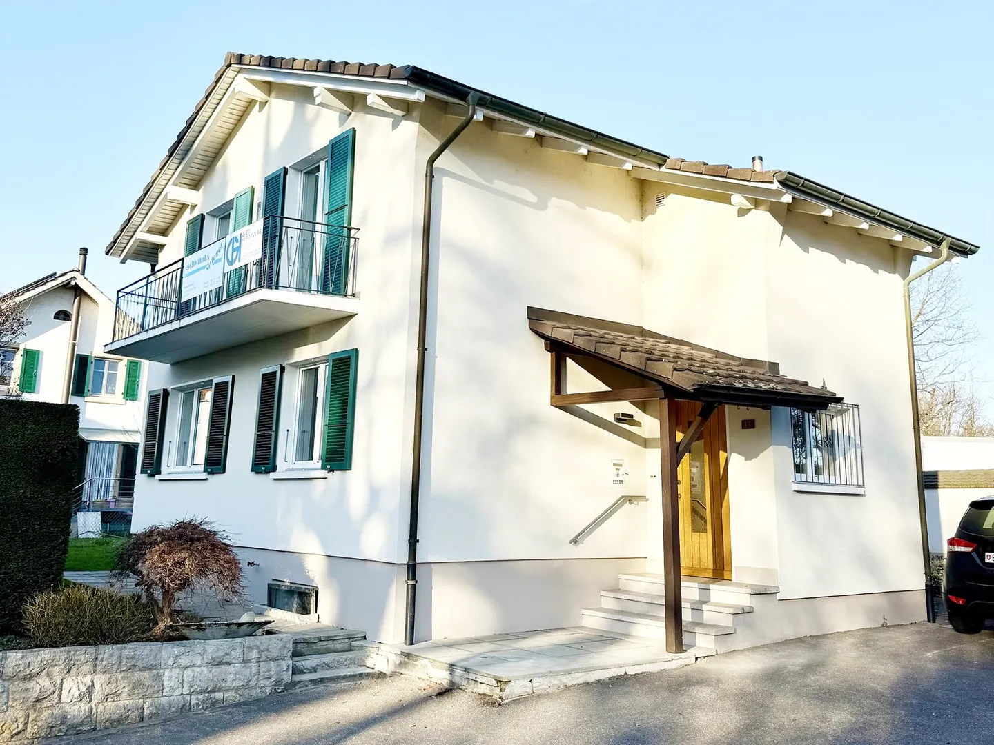 Casa indipendente di 4,5 stanze a Therwil – Prima locazione dopo ristrutturazione - Foto 1 di 4