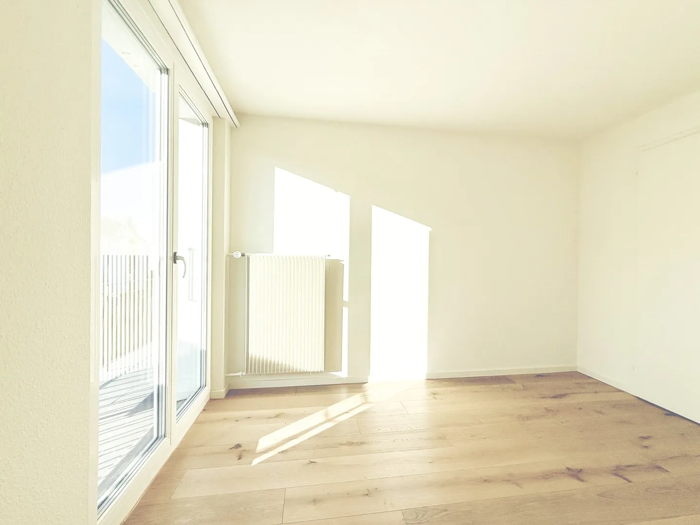 Casa indipendente di 4,5 stanze a Therwil – Prima locazione dopo ristrutturazione - Foto 2 di 4