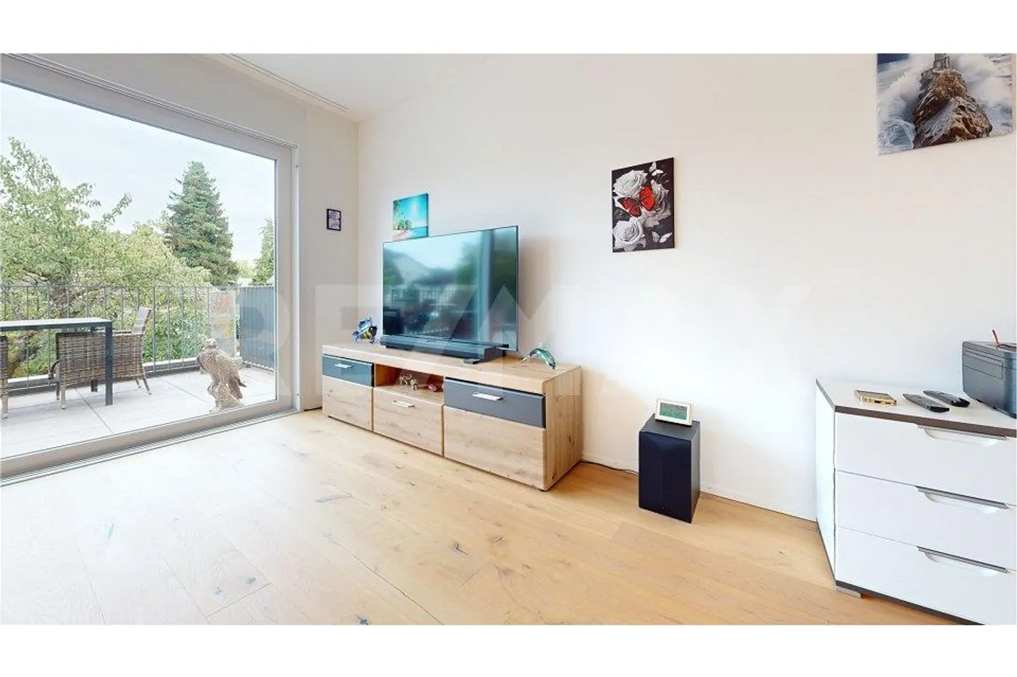 Contemporary Living Comfort. Attractive 2½-Room Apartment in Niederglatt - Photo 4 of 8